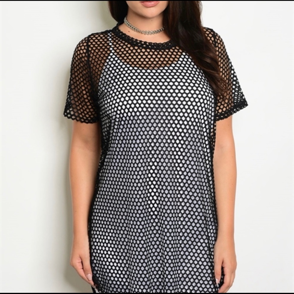 💗PLUS SIZE FISHNET DRESS - Picture 3 of 4